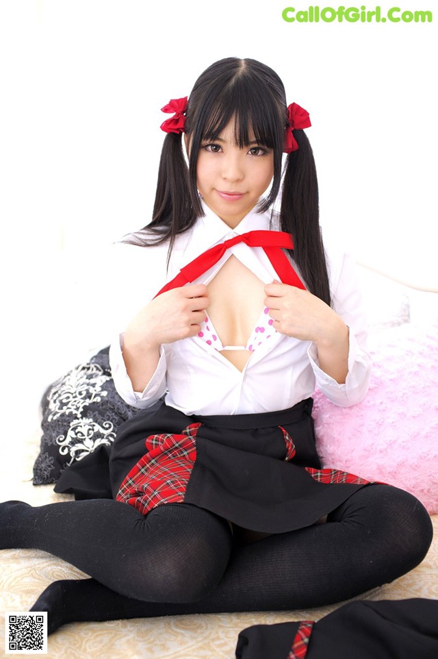 Mari Katou - Slipping Break Gif No.ee4cc4