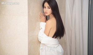 UGIRLS - Ai You Wu App No. 916: Model Yang Ru Yi (杨 茹 伊) (40 photos)